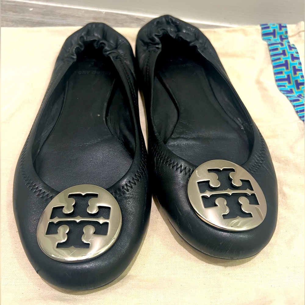 Tory Burch CLAIRE BALLET flat size 6.5 with dust bag